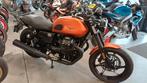 Moto Guzzi  V7 Stone, Motoren, 2 cilinders, Bedrijf, Traction Control, Meer dan 35 kW