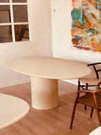 Belle table à manger ovale MORTEX, Maison & Meubles, Tables | Tables à manger, Comme neuf, Ovale, Enlèvement ou Envoi