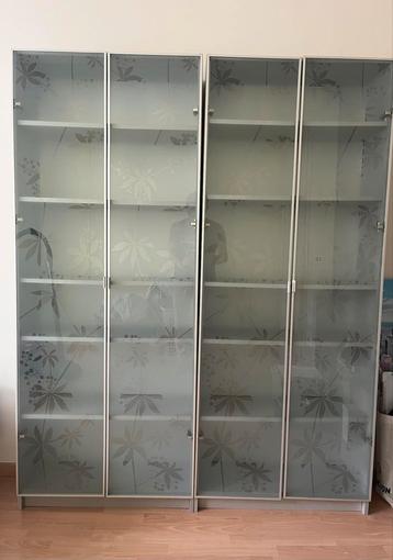 Bibliothèque Billy avec portes vitrées - motif fleurs beschikbaar voor biedingen