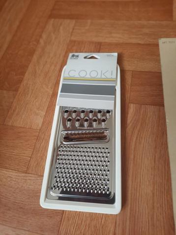 nieuwe multi rasp in inox  beschikbaar voor biedingen