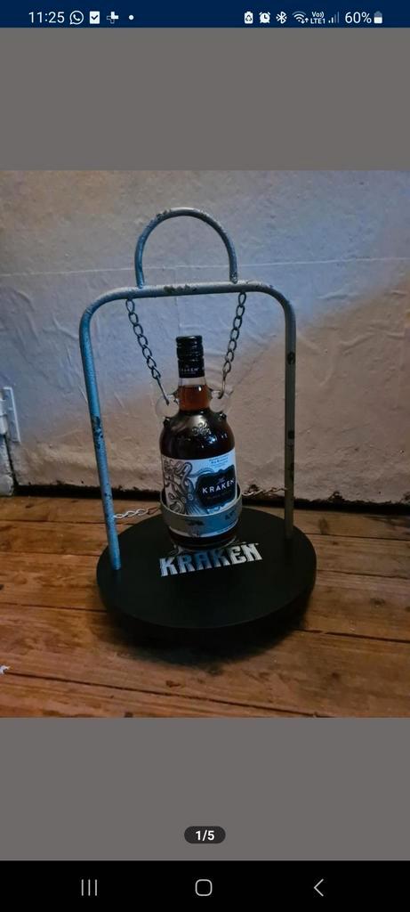 Kraken rum fles display, Verzamelen, Merken en Reclamevoorwerpen, Zo goed als nieuw, Ophalen of Verzenden