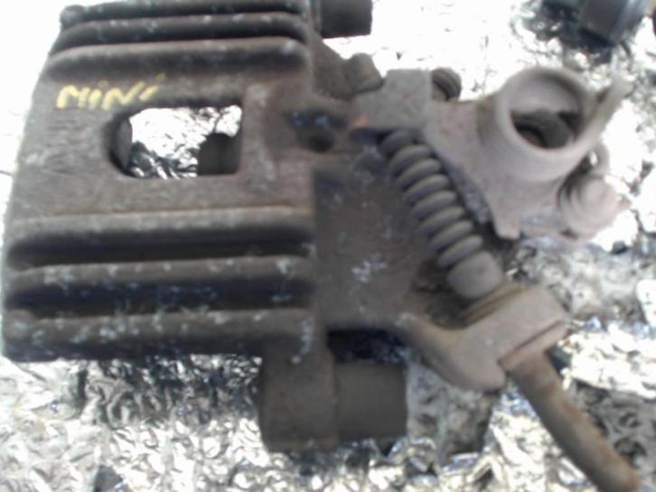 Étrier arrière gauche Mini R50/R53 1.4D 65kw 2004-2006, Auto-onderdelen, Remmen en Aandrijving, Mini, Gebruikt, Ophalen