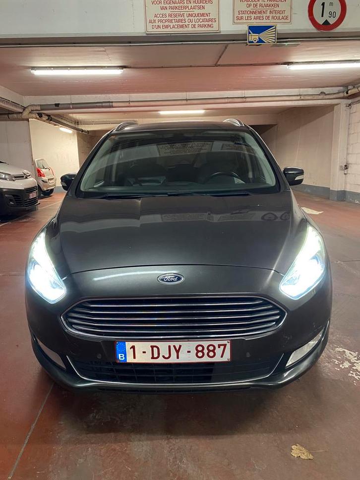 Ford Galaxy, Autos, Ford, Particulier, Galaxy, Caméra 360°, ABS, Phares directionnels, Régulateur de distance, Airbags, Air conditionné