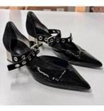 Robert Clergerie Paris Self Portrait Pumps hakken 39 lakleer, Kleding | Dames, Pumps, Zwart, Ophalen of Verzenden, Zo goed als nieuw