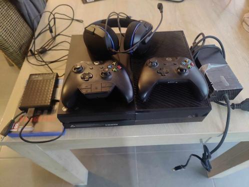 Xbox one, 2 controllers, headset + seagate harde schijf(26, Consoles de jeu & Jeux vidéo, Consoles de jeu | Xbox One, Utilisé