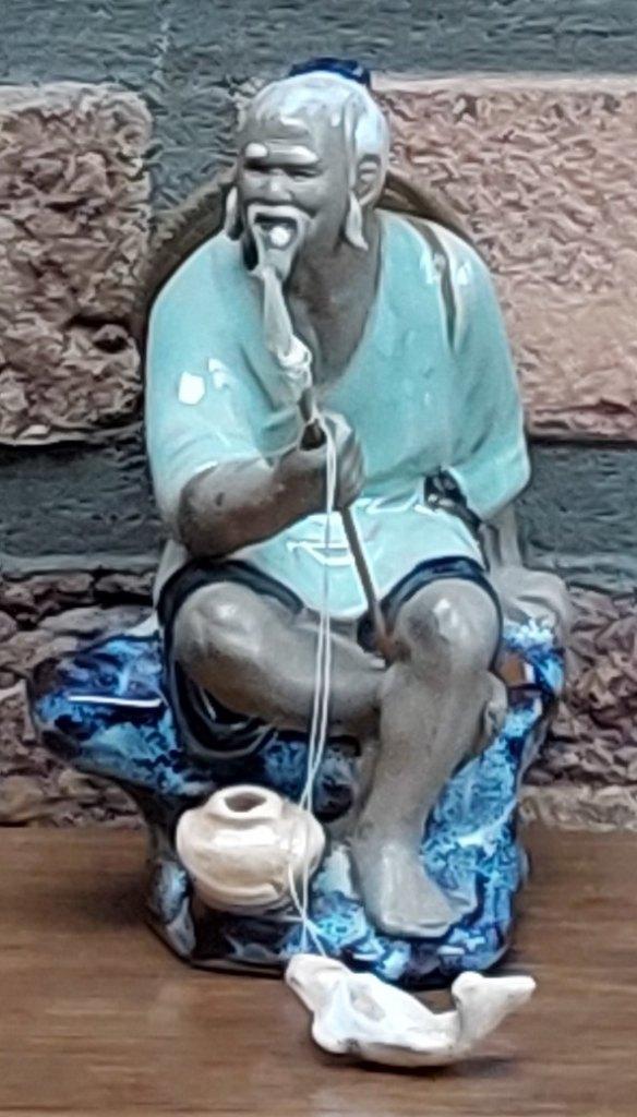 4 figurines de Mudman chinois en céramique, Collections, Statues & Figurines, Comme neuf, Humain, Enlèvement