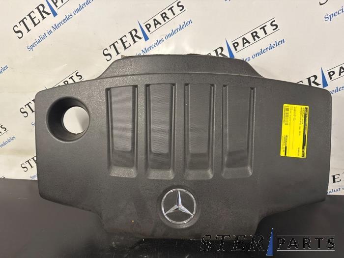 Afdekplaat motor van een Mercedes B-Klasse, Auto-onderdelen, Motor en Toebehoren, Mercedes-Benz, Gebruikt, 3 maanden garantie