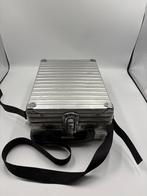 Nikon D3000 body + 2 objectifs, Enlèvement ou Envoi, Nikon