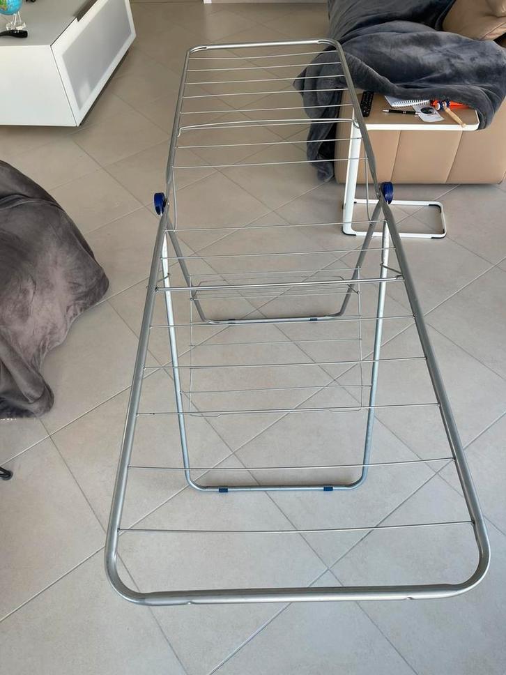 opvouwbaar, metalen droogrek, Tuin en Terras, Droogmolens en Wasrekken, Zo goed als nieuw, Wasrek, Ophalen of Verzenden