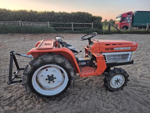mini tractor Kubota 18 pk, Zakelijke goederen, Landbouw | Tractoren, Ophalen