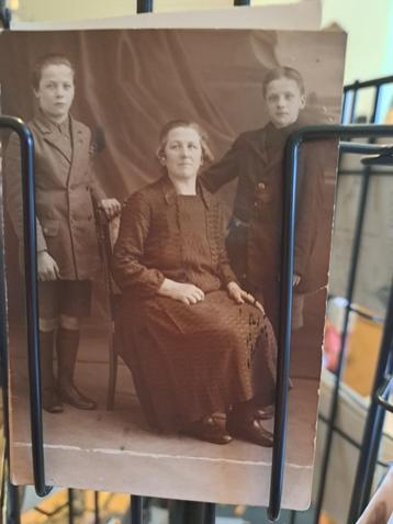 Antieke en Vintage postkaarten o/a Dames - familie - dorpen beschikbaar voor biedingen
