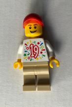 Exclusive 2019 LEGO Mini Figure, Ophalen of Verzenden, Zo goed als nieuw, Complete set, Lego