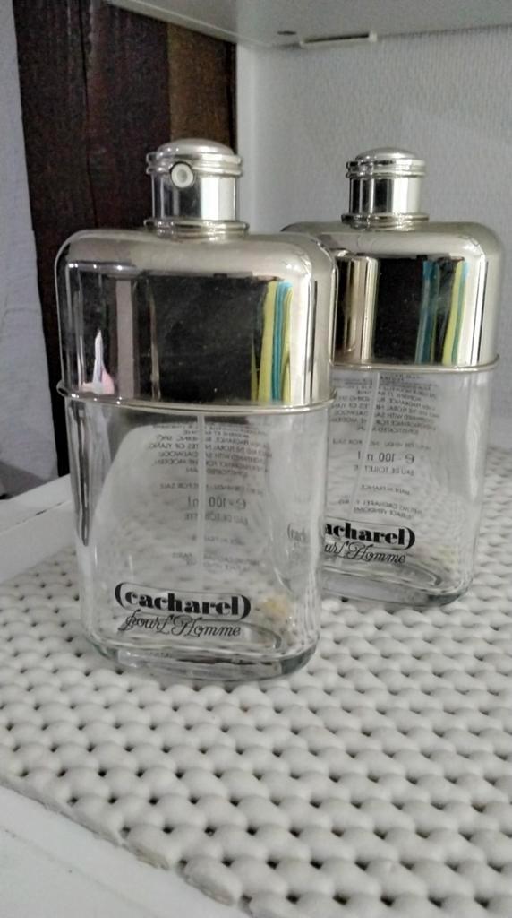 LEGE FLESSEN TOILET EAU VOOR MANNEN GROTE MERKEN, Verzamelen, Parfumverzamelingen, Zo goed als nieuw, Parfumfles, Ophalen of Verzenden