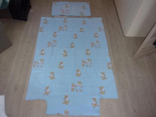 pakketje met bedlinnen voor kinderbedje, Kinderen en Baby's, Kinderkamer | Beddengoed, Gebruikt, Kussen, Blauw, Jongetje of Meisje