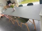 Tafel Hay en 6 stoelen Zuiver, Huis en Inrichting, Ophalen, Zo goed als nieuw