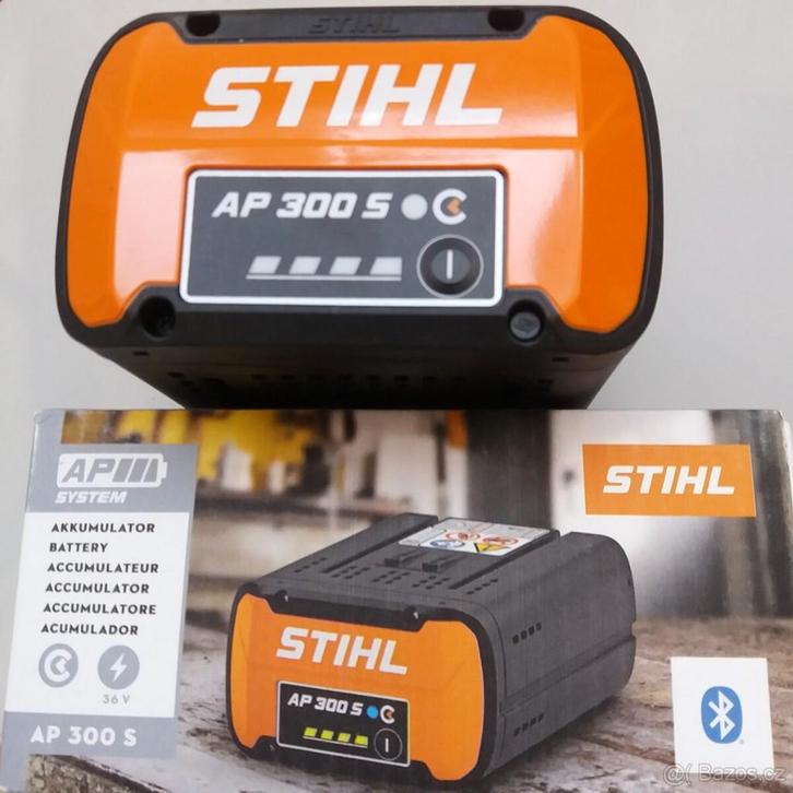 Stihl  AP 300S /AP 200 accu (Optie snellader AL 300), Tuin en Terras, Hand-tuingereedschap, Zo goed als nieuw, Ophalen of Verzenden
