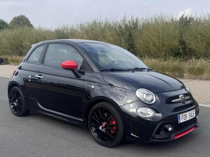 FIAT ABARTH 595 I FULL BLACK I GEKEURD, Auto's, Abarth, Bedrijf, ABS, Airbags, Airconditioning, Alarm, Bluetooth, Boordcomputer