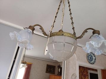 Lustre art deco vintage en métal (laiton) et verre  beschikbaar voor biedingen