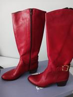 Nieuwe rode laarzen merk Piure te koop.M 39, Kleding | Dames, Schoenen, Ophalen
