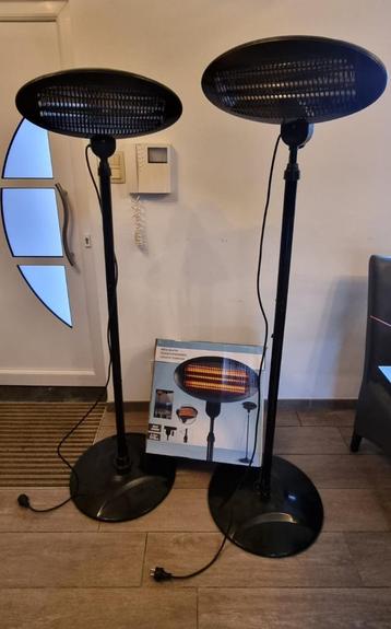 Deux Chauffe-terrasses - Max 2000W beschikbaar voor biedingen