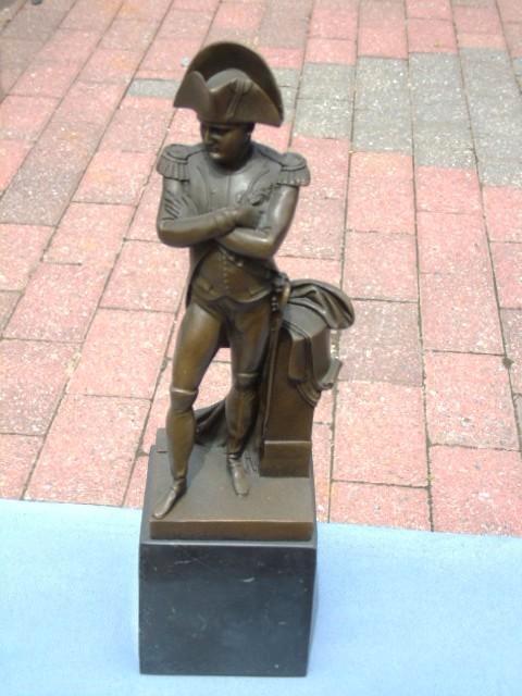 napoléon bras croisés en bronze signé, CLAUDE, Antiquités & Art, Antiquités | Bronze & Cuivre, Bronze, Enlèvement ou Envoi