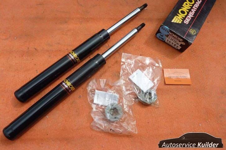 Nieuw set schokdempers voorzijde Toyota Corolla Carina Monro, Auto-onderdelen, Ophanging en Onderstel, Toyota, Nieuw, Ophalen of Verzenden