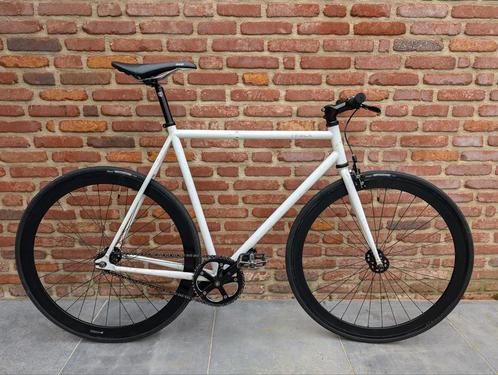 Witte BLB fixed gear, Fietsen en Brommers, Fietsen | Heren | Sportfietsen en Toerfietsen, Zo goed als nieuw, Ophalen