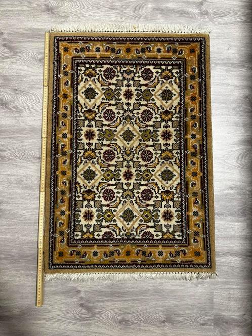 Perzische tapijten, Antiek en Kunst, Antiek | Tapijten, Tafelkleden en Textiel, Ophalen of Verzenden
