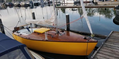 Zeilbootje Wegu Happy Sailer 18 + 4PK Yamaha + Trailer., Watersport en Boten, Kajuitzeilboten en Zeiljachten, Gebruikt, Tour-wedstrijdjacht