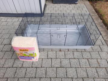 Kooi voor kleine dieren beschikbaar voor biedingen