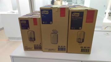 tork dispenser beschikbaar voor biedingen