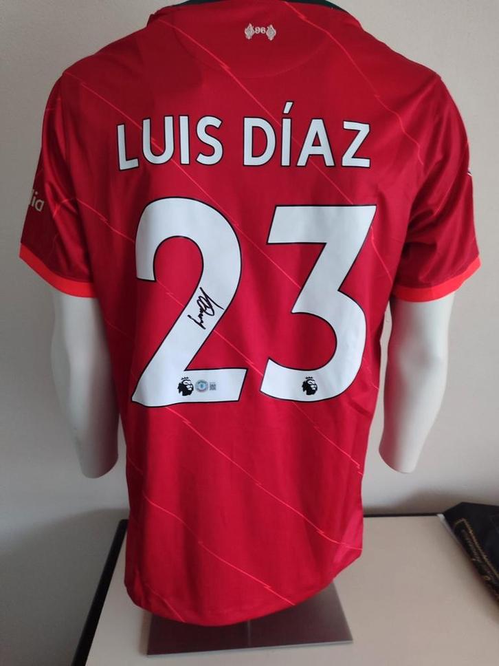 Luis Diaz a signé un maillot de Liverpool avec un manteau Be, Collections, Articles de Sport & Football, Neuf, Maillot, Enlèvement ou Envoi