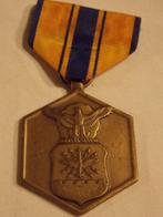 US Medaille Airforce military merit, Verzamelen, Ophalen of Verzenden, Luchtmacht, Lintje, Medaille of Wings