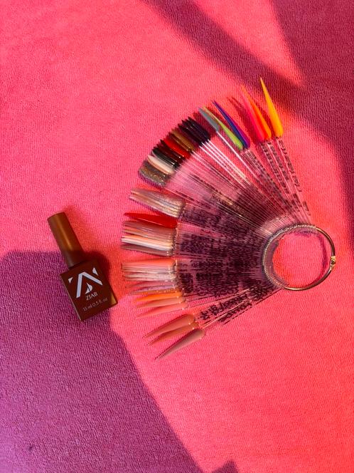 Zoe nails producten, Handtassen en Accessoires, Uiterlijk | Cosmetica en Make-up, Zo goed als nieuw, Ophalen