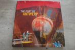 THE PORT OF ANTWERP -PHOTOGRAPHY TOM D'HAENENS, Boeken, Ophalen of Verzenden, Gelezen