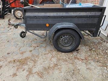 Aanhangwagen beschikbaar voor biedingen