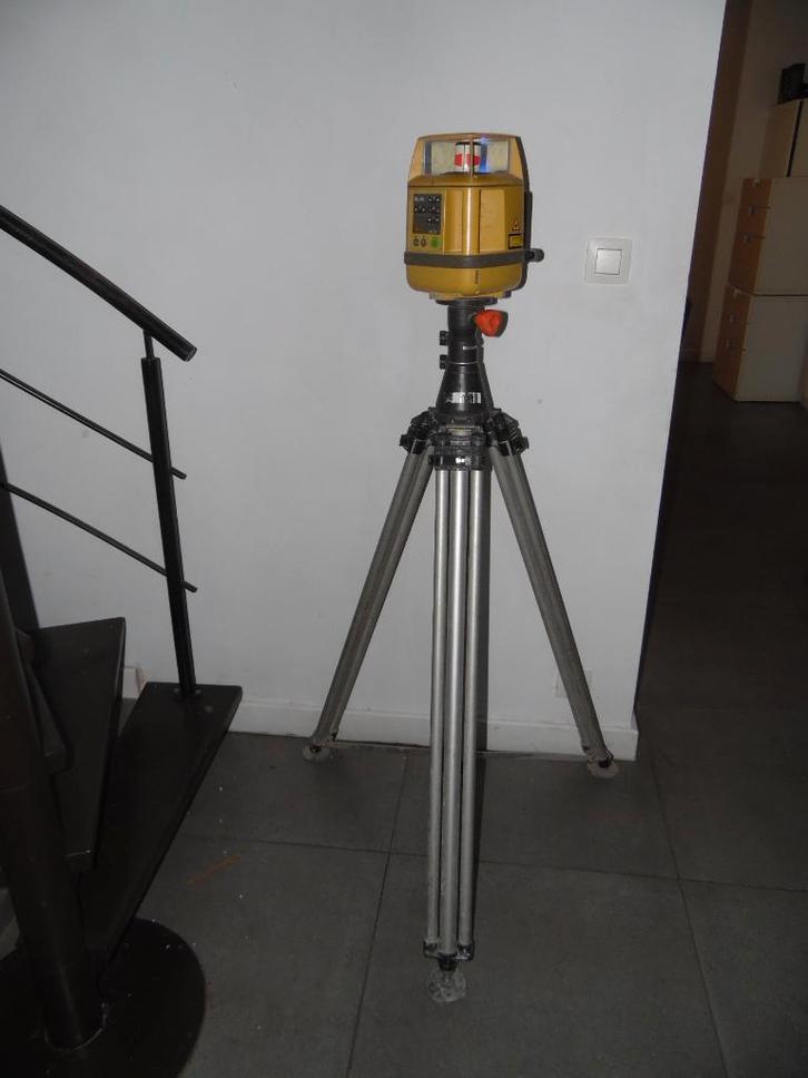 Topcon roterende en zelfnivelerende bouwlaser, Doe-het-zelf en Bouw, Meetapparatuur, Gebruikt, Overige meters, Ophalen