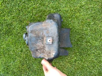 Typhoon tank. super zuiver binnenkant!! beschikbaar voor biedingen