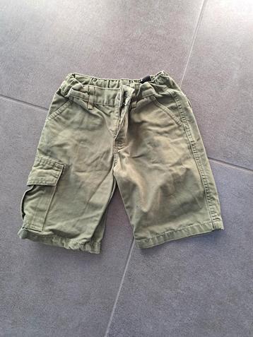 Short scouts maat 8 jaar beschikbaar voor biedingen