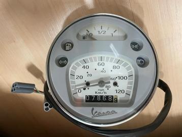 Vespa PX kilometerteller beschikbaar voor biedingen