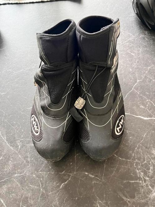 Fietsschoenen maat 42/43 met spd clip, Fietsen en Brommers, Fietsaccessoires | Fietskleding, Gebruikt, Ophalen of Verzenden