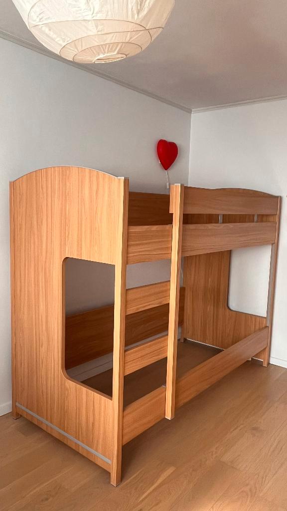 Stapelbed + nachtkastje, Kinderen en Baby's, Kinderkamer | Stapelbedden en Hoogslapers, Nieuw, Stapelbed, Ophalen