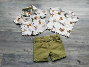 Paquet de vêtements pour bébés taille 62 