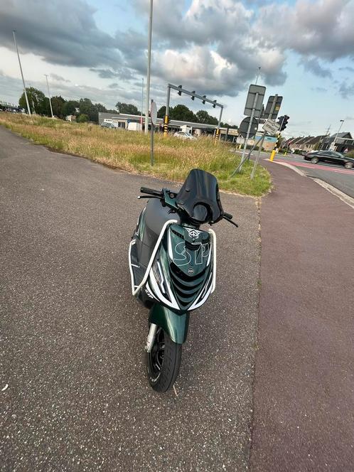 Zip 4t 50cc custom, Fietsen en Brommers, Scooters | Piaggio, Gebruikt, Zip, Klasse B (45 km/u), Benzine, Ophalen of Verzenden