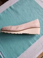 Damesschoen, Kleding | Dames, Schoenen, Tamaris, Pumps, Ophalen of Verzenden, Zo goed als nieuw