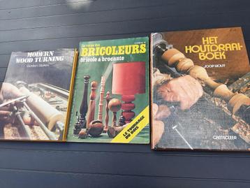 2 boeken en 1 tijdschrift over Houtdraaien, Enlèvement, Comme neuf