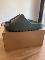 Adidas yeezy slide marina maat 43, Kleding | Heren, Schoenen, Slippers, Overige kleuren, Nieuw, Ophalen of Verzenden