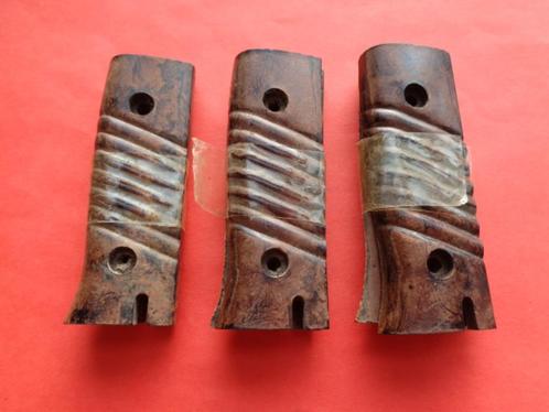 WO 2 originele bakeliten handvaten set, voor K98 bajonet, Verzamelen, Militaria | Tweede Wereldoorlog, Landmacht, Overige typen