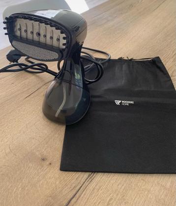 Kledingstomer/handstomer Rockerz Home beschikbaar voor biedingen