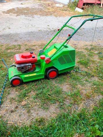Grasmaaiers  beschikbaar voor biedingen